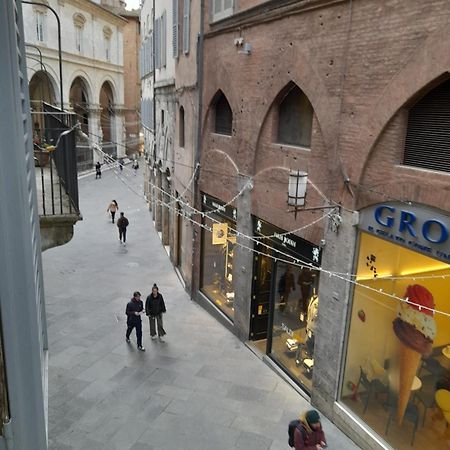 B&B Il Corso Siena Bagian luar foto