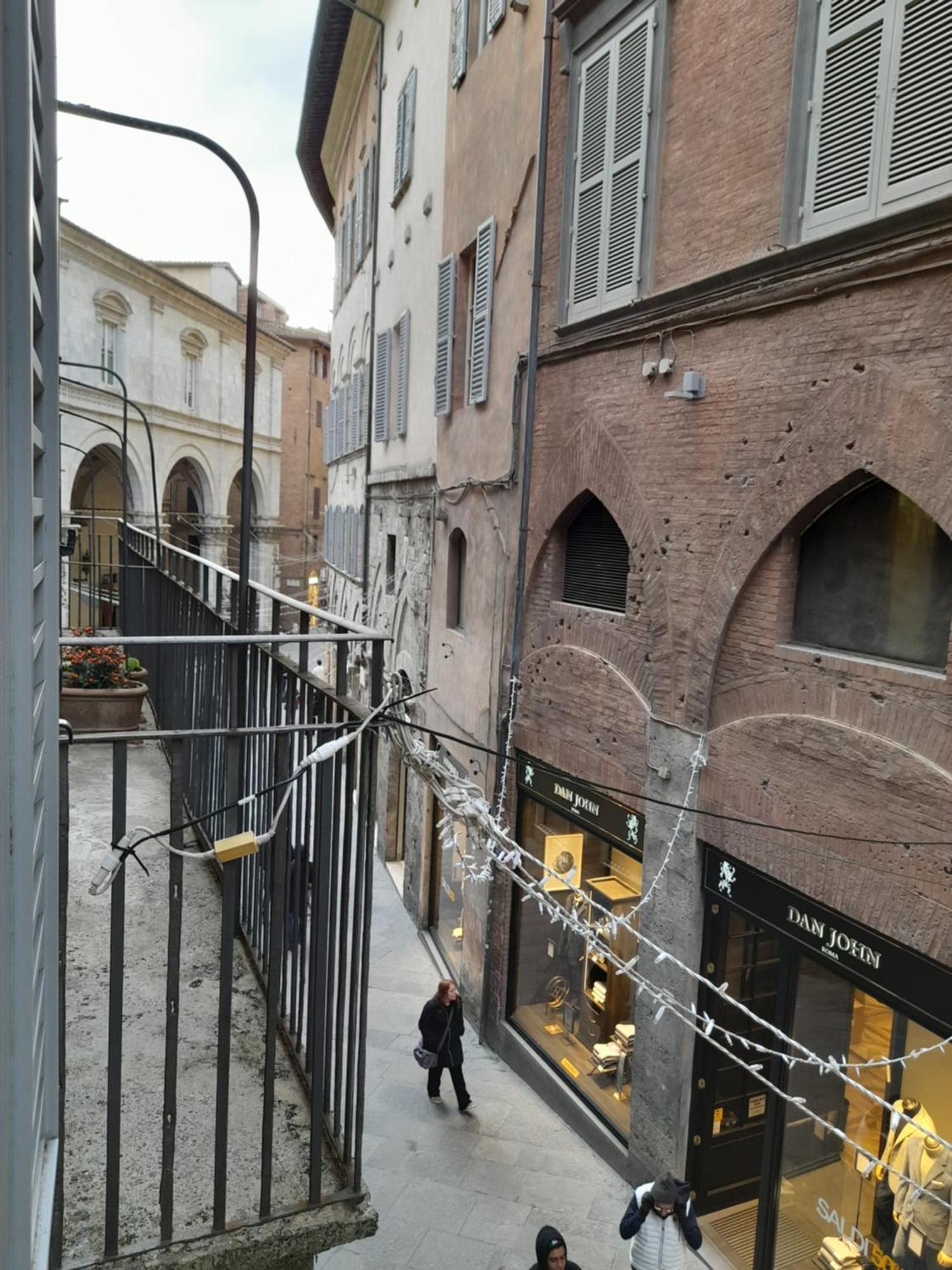 B&B Il Corso Siena Bagian luar foto