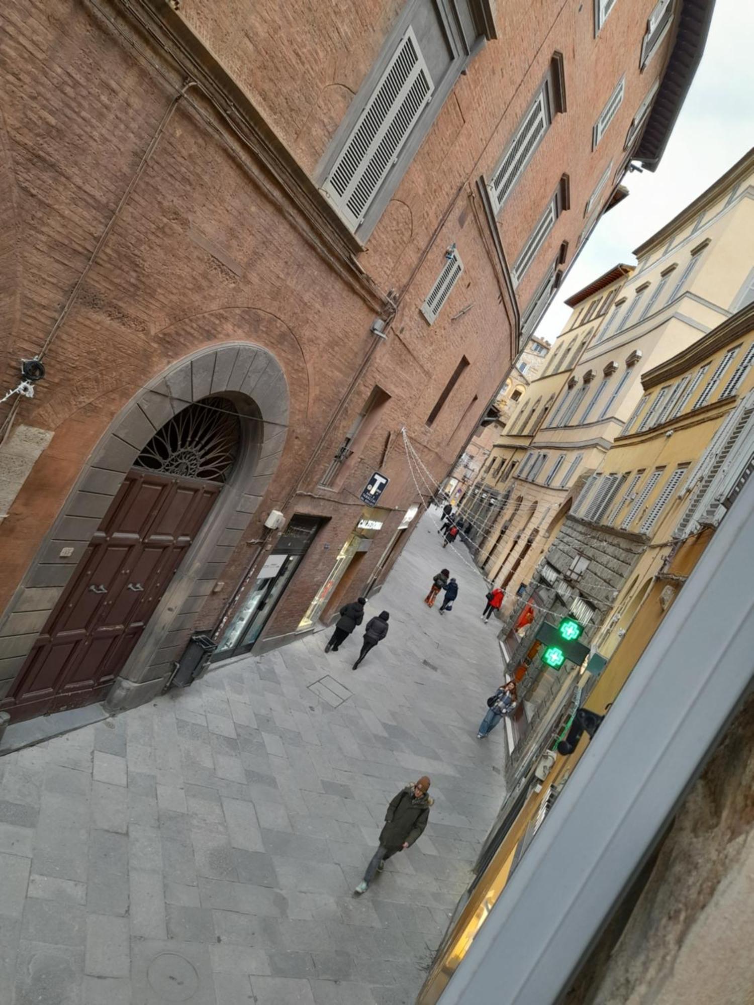 B&B Il Corso Siena Bagian luar foto